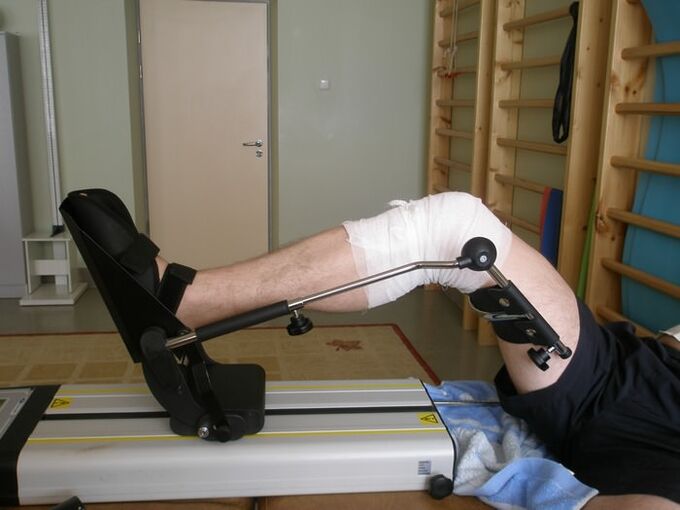 rehabilitation after surgery for knee pain