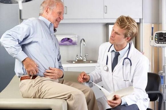 consultation with a doctor for hip arthritis